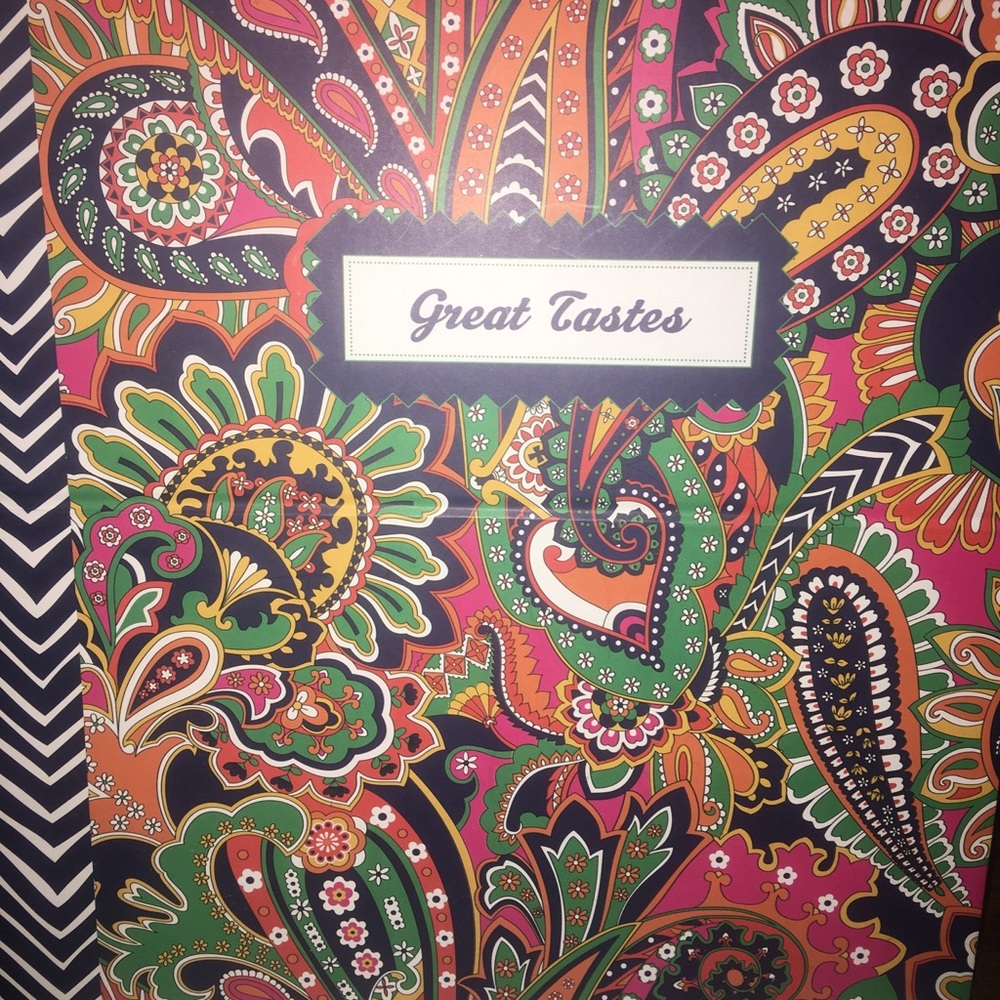 Great Tastes by Vera Bradley recipe book